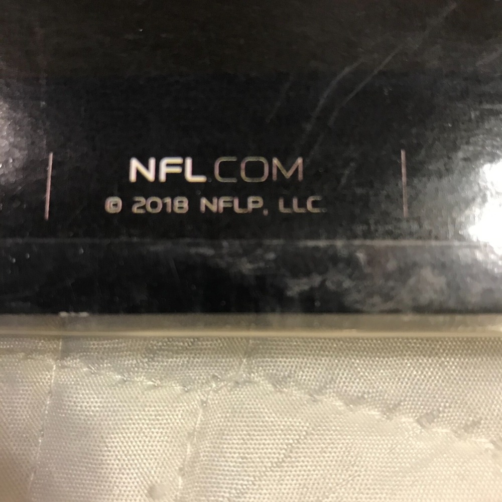 2018 NFL set of 8 Key Chains Cowboys,‎ Packers, Saints, Steelers and more - Picture 6 of 7